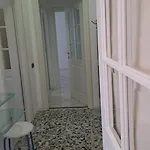 Oxi Oda ve Kahvaltı Modena