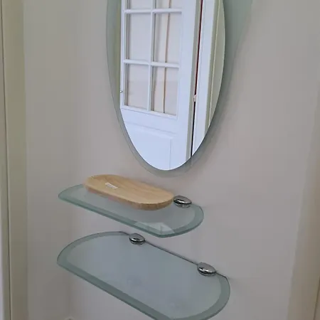 Bed & Breakfast Oxi 4*