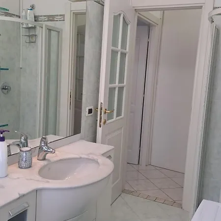 Oxi Bed & Breakfast 4*