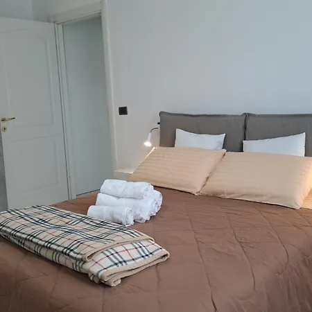 לינה וארוחת בוקר Oxi